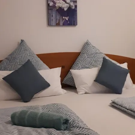 Kamilla Villapark Apartman Bük